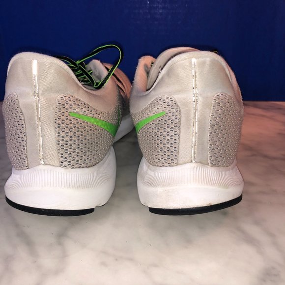 Nike Quest Mens Running Shoes Sneakers White Grey Lime Green Swoop Sz 11.5 - Picture 8 of 13